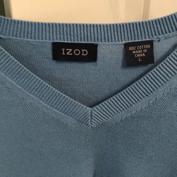 IZOD Men’s Sweater - Picture 2 of 3